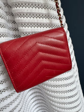 Lade das Bild in den Galerie-Viewer, CHANEL MINI BAG
