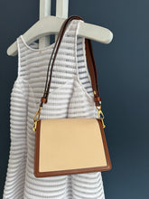 Lade das Bild in den Galerie-Viewer, LOUIS VUITTON DAUPHINE
