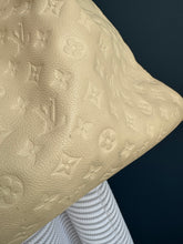 Lade das Bild in den Galerie-Viewer, LOUIS VUITTON ARTSY
