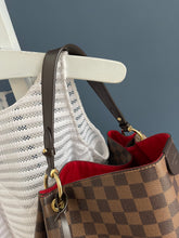 Lade das Bild in den Galerie-Viewer, LOUIS VUITTON GRACEFUL MM
