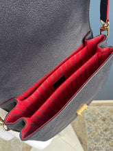 Lade das Bild in den Galerie-Viewer, LOUIS VUITTON MÉTIS EMPREINTE
