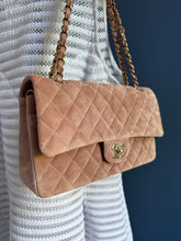 Lade das Bild in den Galerie-Viewer, CHANEL DOUBLE FLAP WILDLEDER
