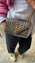 Lade das Bild in den Galerie-Viewer, YSL ENVELOPE SMALL
