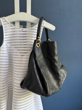 Lade das Bild in den Galerie-Viewer, LOUIS VUITTON ARTSY EMPREINTE
