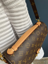 Lade das Bild in den Galerie-Viewer, LOUIS VUITTON MÉTIS
