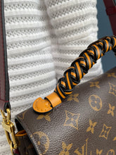Lade das Bild in den Galerie-Viewer, LOUIS VUITTON MÉTIS

