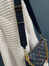 Lade das Bild in den Galerie-Viewer, LOUIS VUITTON COUSSIN PM
