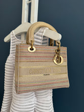 Lade das Bild in den Galerie-Viewer, DIOR LADY D-LITE
