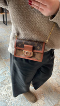 Lade das Bild in den Galerie-Viewer, LOUIS VUITTON DAUPHINE CHAIN
