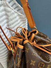 Lade das Bild in den Galerie-Viewer, LOUIS VUITTON NOE GRANDE
