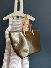 Lade das Bild in den Galerie-Viewer, LOUIS VUITTON BELLEVUE
