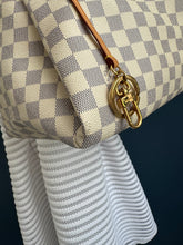 Lade das Bild in den Galerie-Viewer, LOUIS VUITTON ATRSY MM
