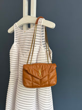 Lade das Bild in den Galerie-Viewer, YSL PUFFER
