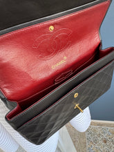 Lade das Bild in den Galerie-Viewer, CHANEL TIMELESS MEDIUM
