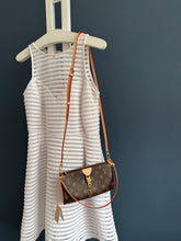 Lade das Bild in den Galerie-Viewer, LOUIS VUITTON TIRETTE
