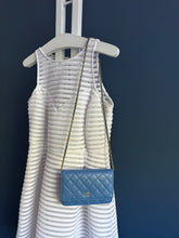 Lade das Bild in den Galerie-Viewer, CHANEL WOC
