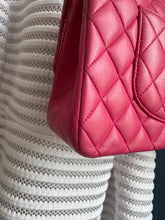 Lade das Bild in den Galerie-Viewer, CHANEL DOUBLE FLAP MEDIUM
