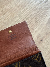 Lade das Bild in den Galerie-Viewer, LOUIS VUITTON GELDBÖRSE
