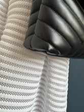 Lade das Bild in den Galerie-Viewer, YSL LOULOU
