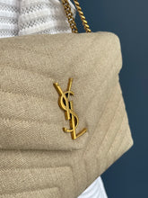 Lade das Bild in den Galerie-Viewer, YSL LOULOU MEDIUM
