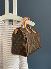 Lade das Bild in den Galerie-Viewer, LOUIS VUITTON SPEEDY 25
