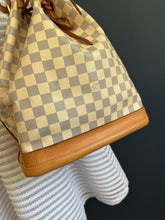 Lade das Bild in den Galerie-Viewer, LOUIS VUITTON NOÉ GRANDE
