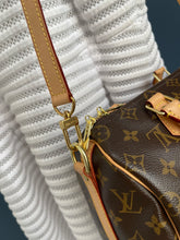 Lade das Bild in den Galerie-Viewer, LOUIS VUITTON SPEEDY 25 MIT SCHULTERRIEMEN
