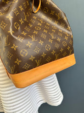 Lade das Bild in den Galerie-Viewer, LOUIS VUITTON NOÉ GRANDE
