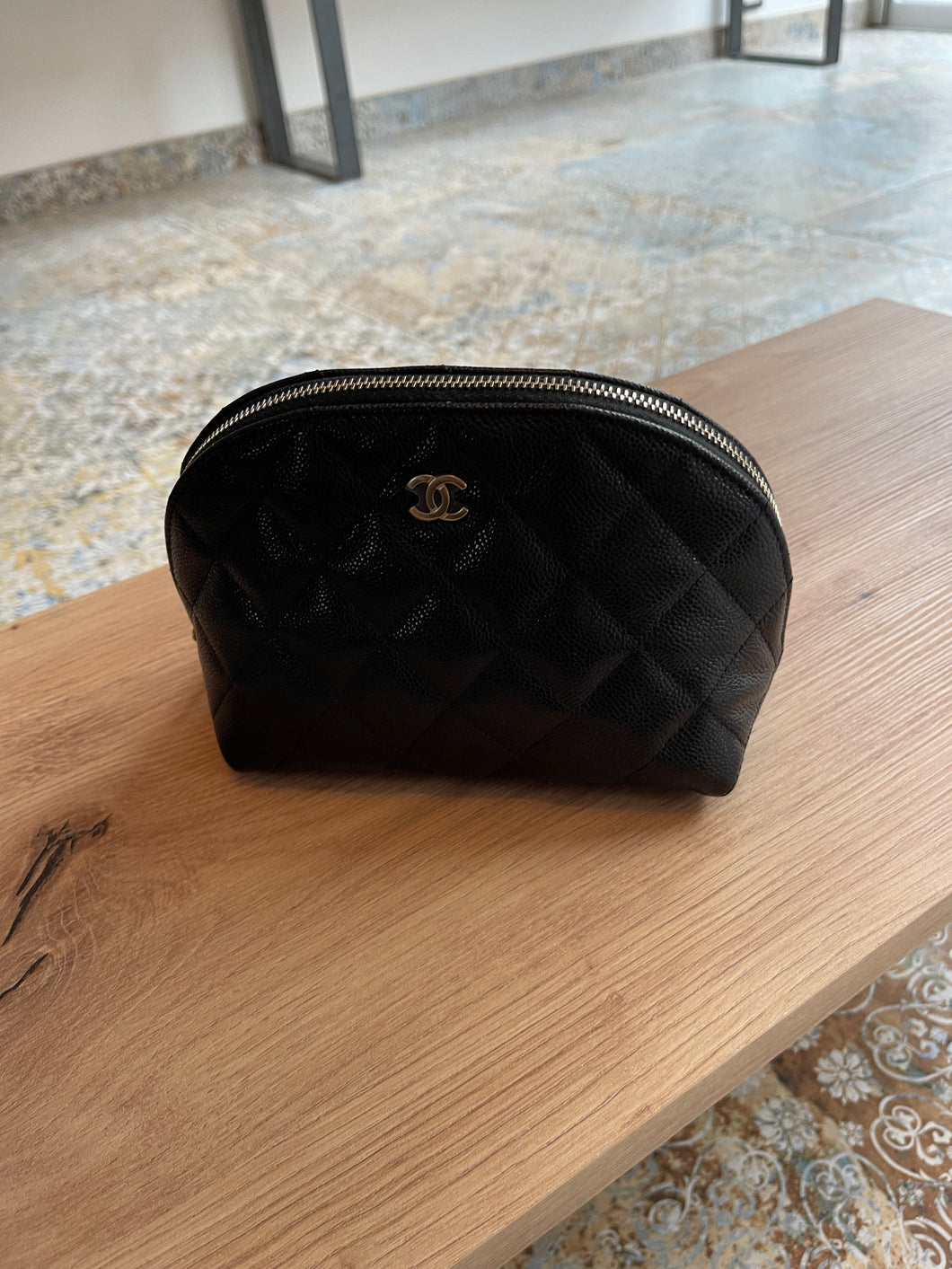 CHANEL CAVIAR KOSMETIKTASCHE