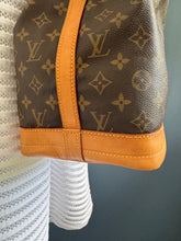 Lade das Bild in den Galerie-Viewer, LOUIS VUITTON NOÉ GRANDE
