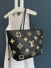 Lade das Bild in den Galerie-Viewer, LOUIS VUITTON NEVERFULL MM
