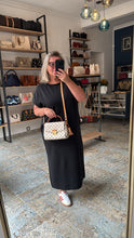Lade das Bild in den Galerie-Viewer, LOUIS VUITTON CROISETTE
