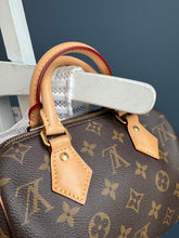 Lade das Bild in den Galerie-Viewer, LOUIS VUITTON SPEEDY 20
