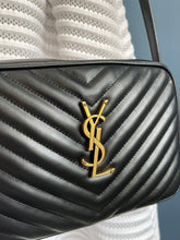 Lade das Bild in den Galerie-Viewer, YSL CAMERA BAG

