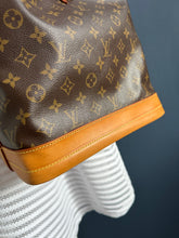 Lade das Bild in den Galerie-Viewer, LOUIS VUITTON NOÉ GRANDE
