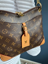 Lade das Bild in den Galerie-Viewer, LOUIS VUITTON ODEON PM
