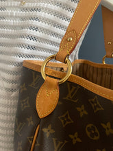 Lade das Bild in den Galerie-Viewer, LOUIS VUITTON DELIGHTFUL PM
