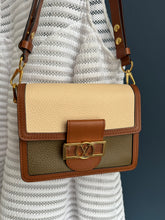 Lade das Bild in den Galerie-Viewer, LOUIS VUITTON DAUPHINE

