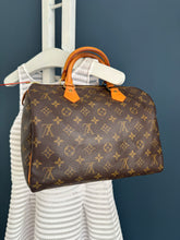 Lade das Bild in den Galerie-Viewer, LOUIS VUITTON SPEEDY 30

