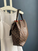 Lade das Bild in den Galerie-Viewer, LOUIS VUITTON GRACEFUL MM
