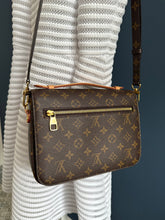 Lade das Bild in den Galerie-Viewer, LOUIS VUITTON MÉTIS
