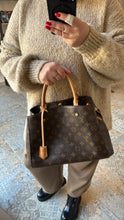 Lade das Bild in den Galerie-Viewer, LOUIS VUITTON MONTAIGNE
