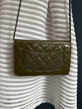 Lade das Bild in den Galerie-Viewer, CHANEL WOC
