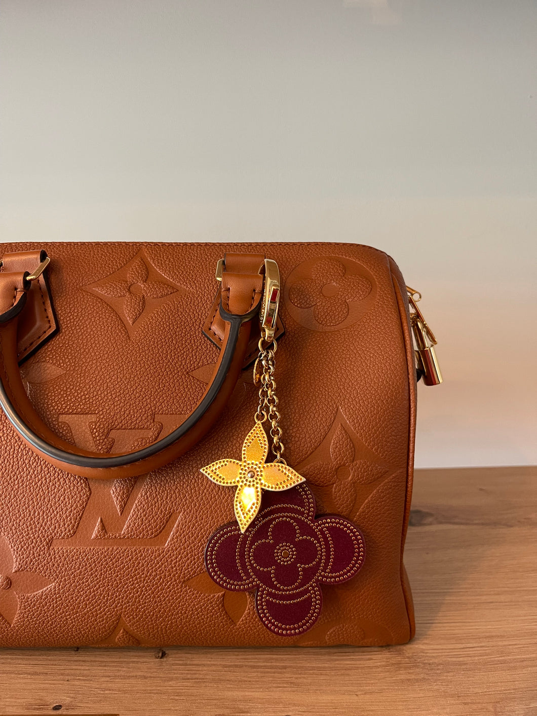 LOUIS VUITTON TASCHENANHÄNGER