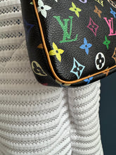 Lade das Bild in den Galerie-Viewer, LOUIS VUITTON POCHETTE ACCESSOIRES
