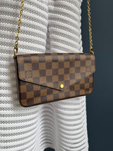 Lade das Bild in den Galerie-Viewer, LOUIS VUITTON FÉLICIE
