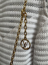 Lade das Bild in den Galerie-Viewer, LOUIS VUITTON LILY WOC
