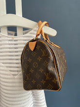 Lade das Bild in den Galerie-Viewer, LOUIS VUITTON SPEEDY 25
