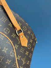 Lade das Bild in den Galerie-Viewer, LOUIS VUITTON ELLIPSE GM
