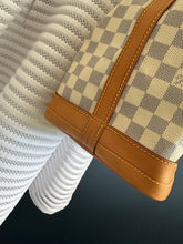 Lade das Bild in den Galerie-Viewer, LOUIS VUITTON NOÉ GRANDE
